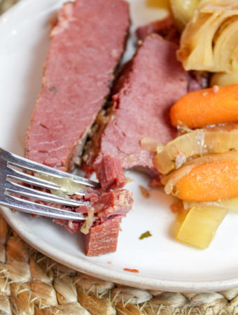 sliced corned beef on a plate