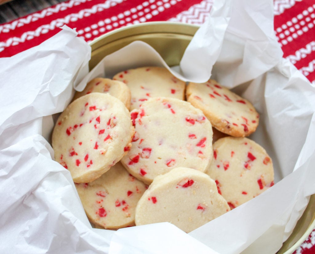 round Cookies in a cookie tin