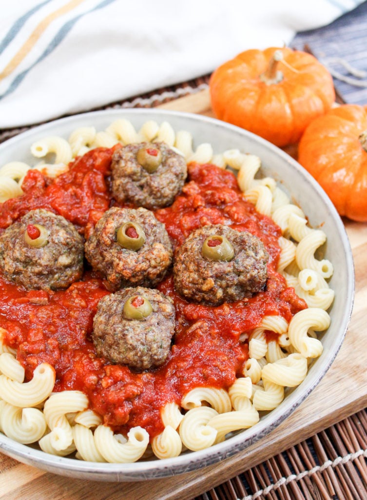 meatballs with pasta