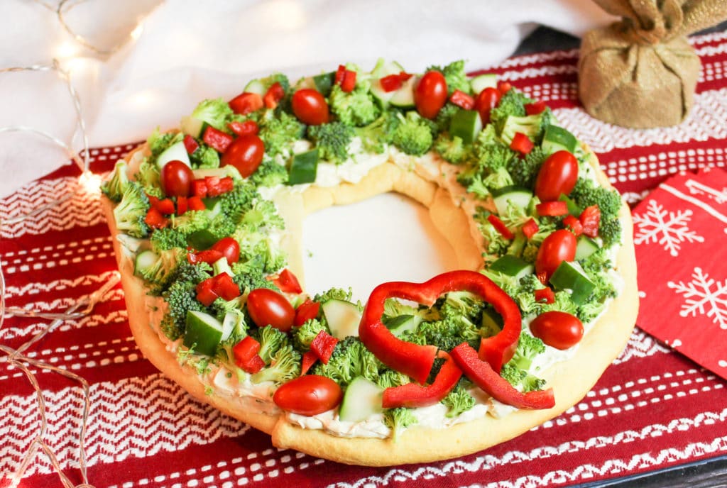 veggie pizza on a plate