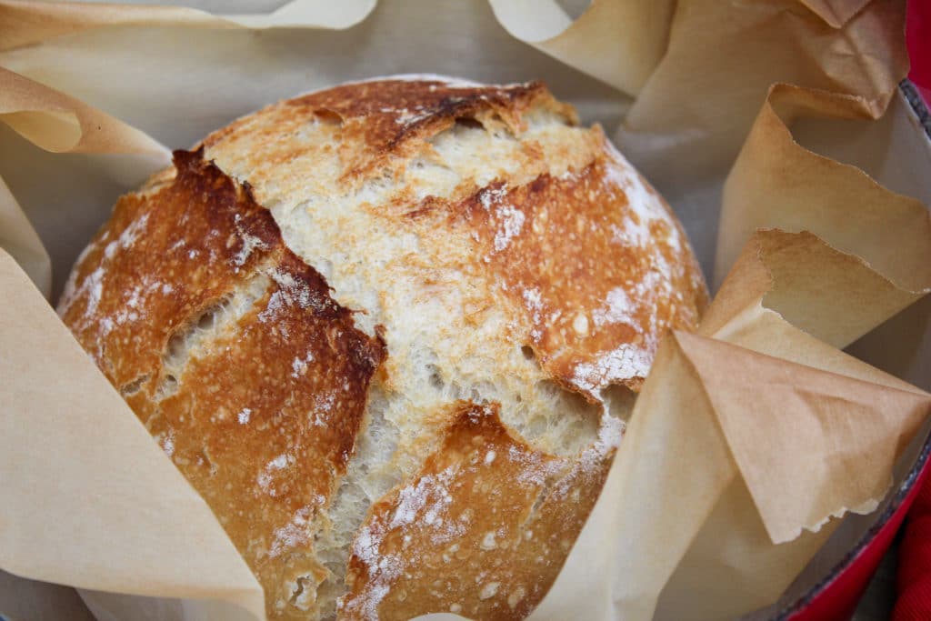 bread in dutch oven