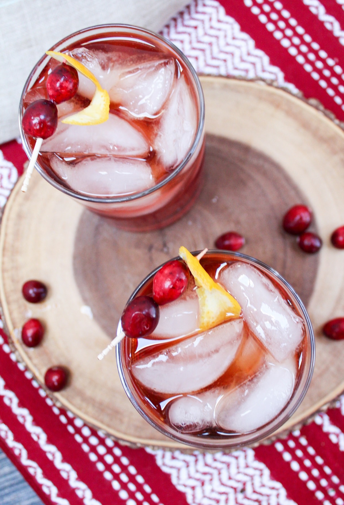 cranberry old fashioned with cranberry juice