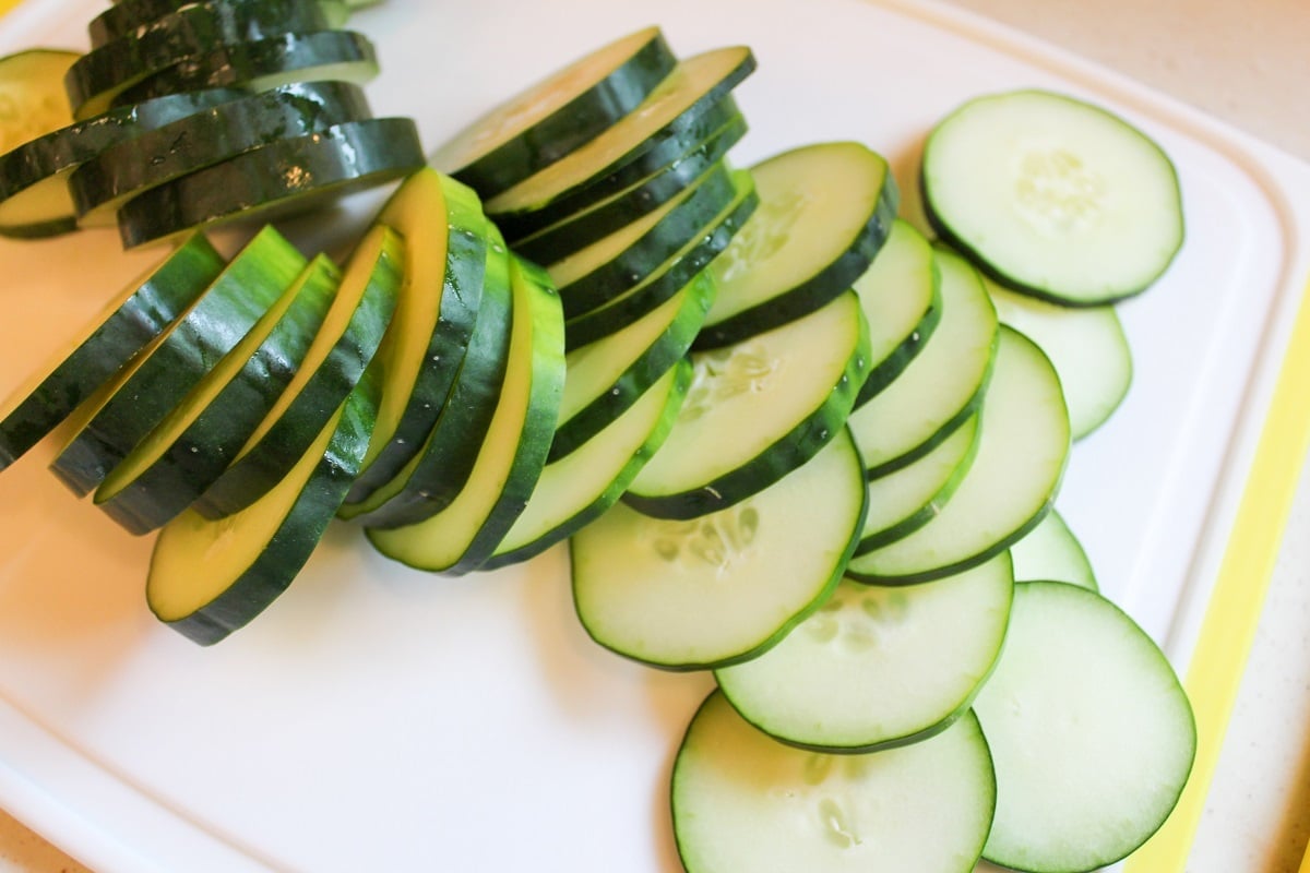sliced cucumber