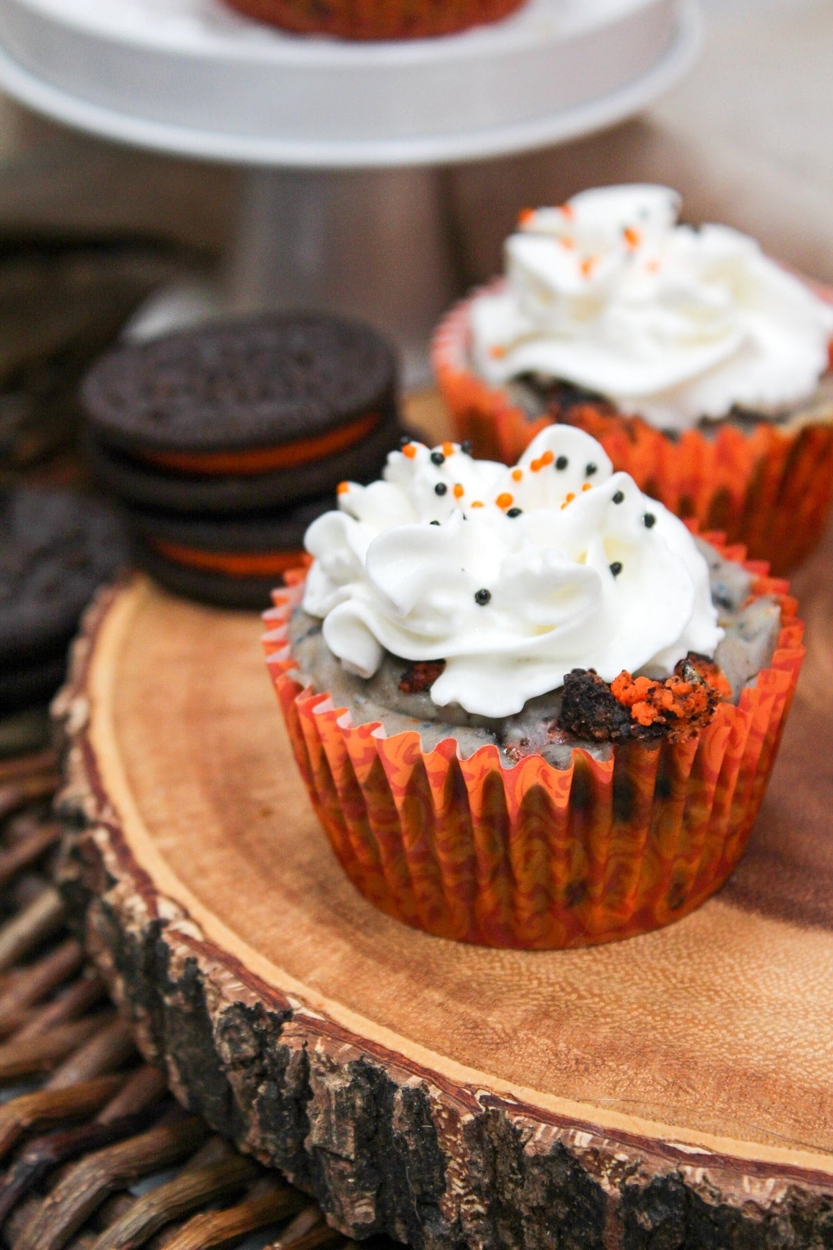  Mini Halloween Oreo Cheesecakes in orange wrappers